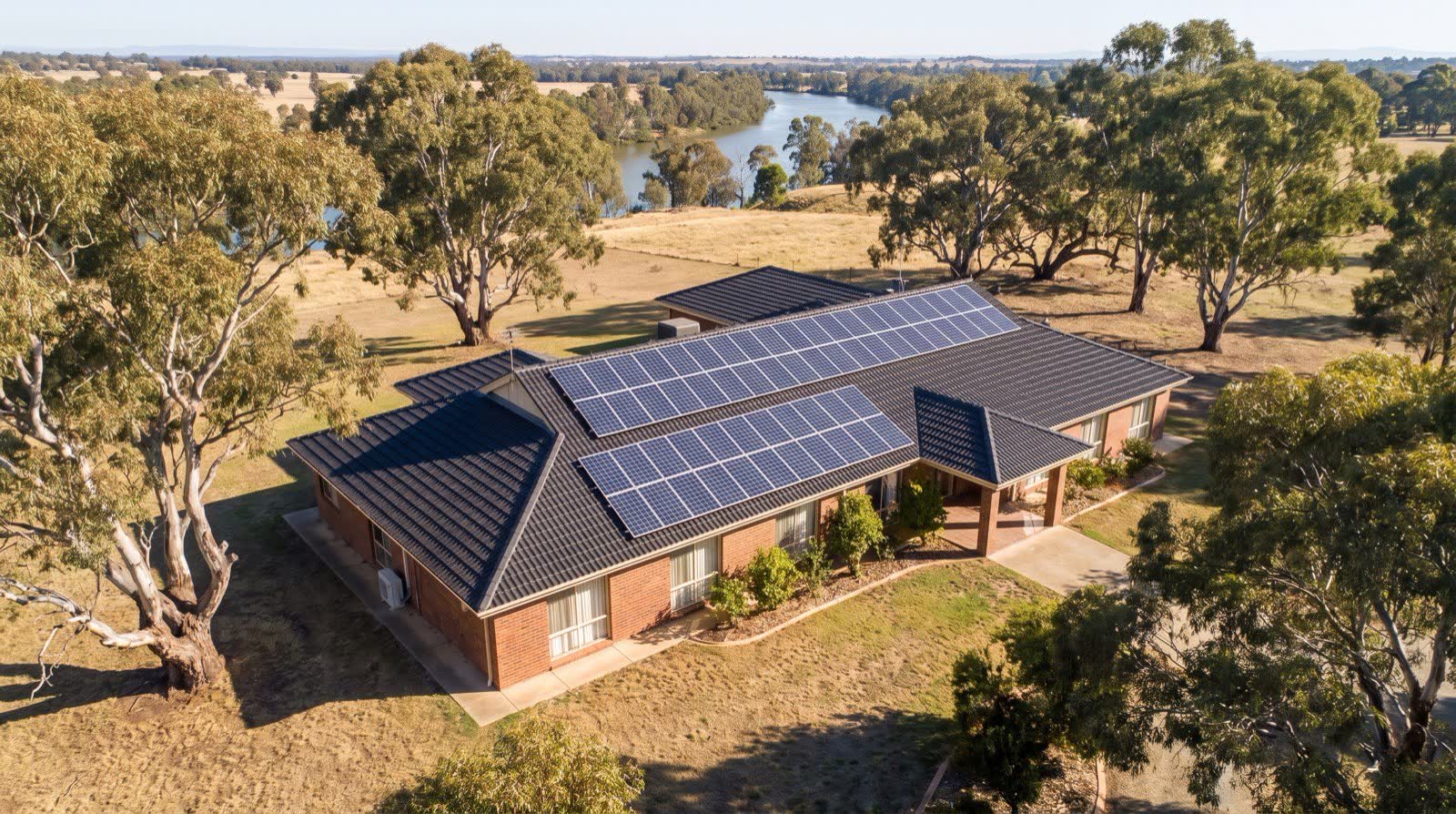 Rooftop solar on a home in Wodonga, the Murray border